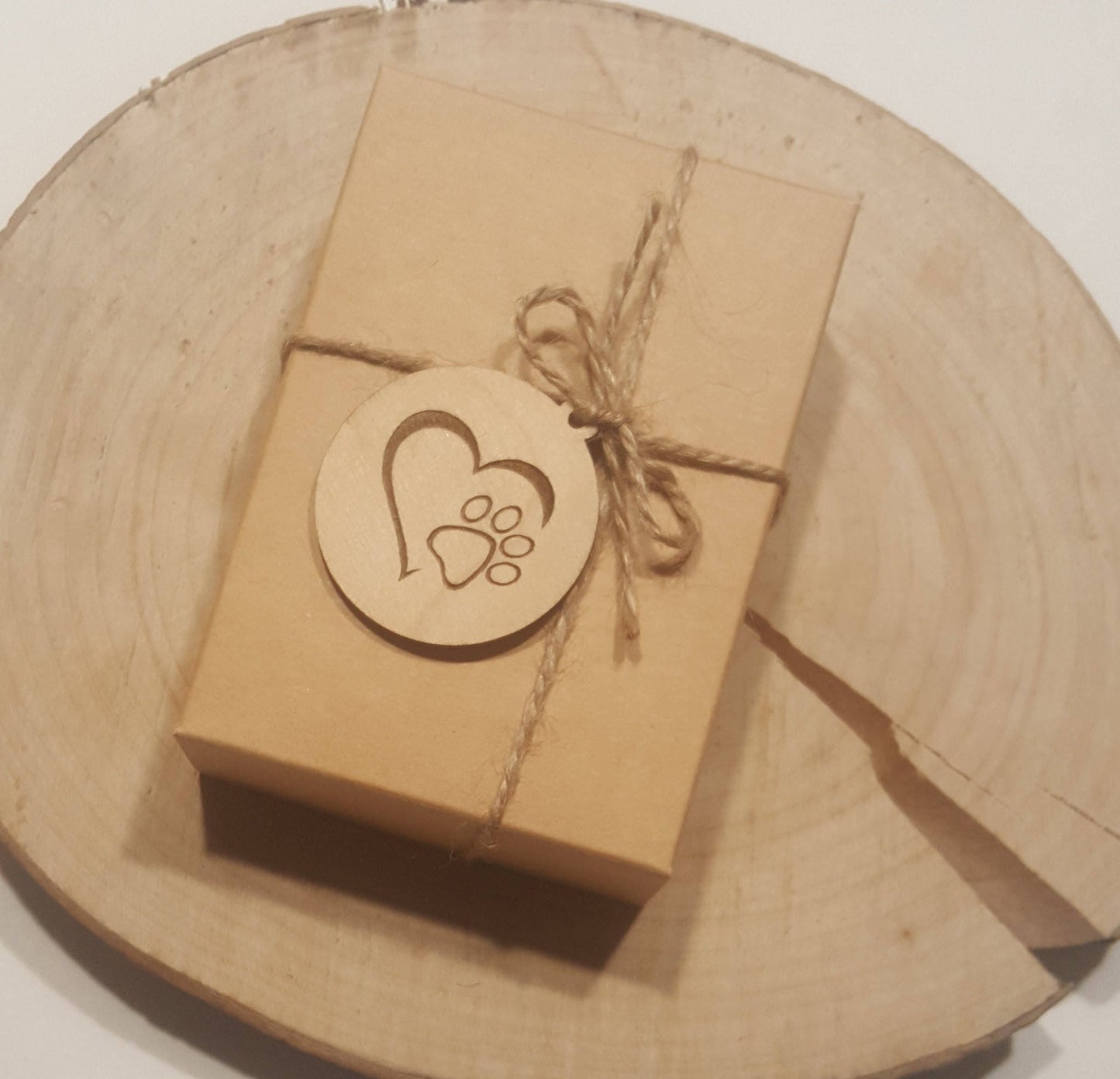 Schlüsselanhänger mit graviertem Haustierfoto: Individuelles Erinnerungsgeschenk für Ihren Hund