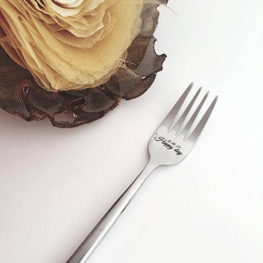 Wedding CAKE forks, Engraved Forks, Wedding Gift, Personalized Fork Set, Engraved Wedding Flatware, Wedding Forks