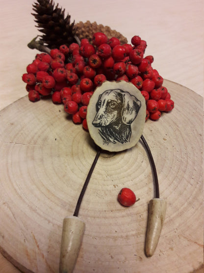 Gravierter Anhänger, Jägergeschenke, gravierte Halskette, Jagdhund, Jagdgeschenke, Bolo-Krawatte für Herren, Bolo-Halskette, Anhänger mit Wildtiermotiv, Geweih-Halskette