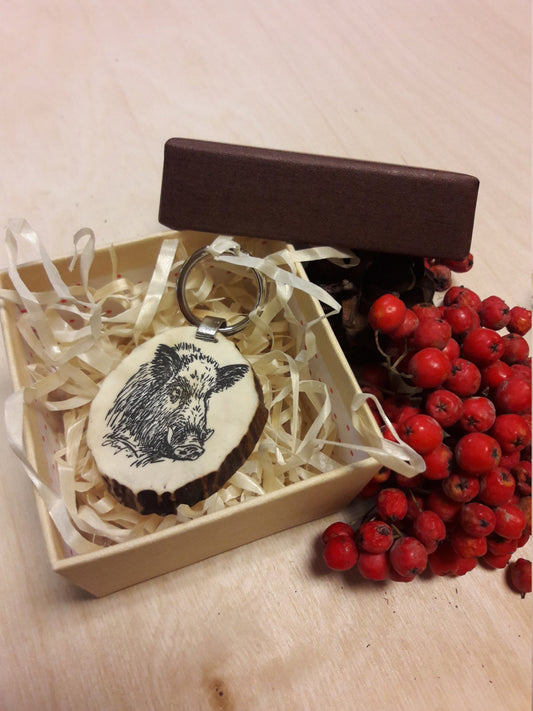 Engraved Wild Boar Keychain: Handmade Deer Horn Hunting Gift