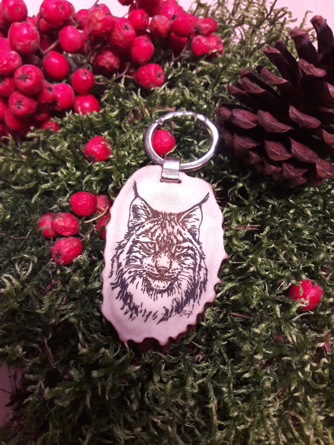 Engraved Lynx Keychain: Handmade Deer Horn Hunting Gift