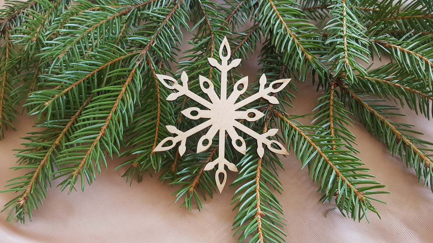 Laser Cut Wood Snowflake Ornaments - Set of 12 - Xmas Tree Decor