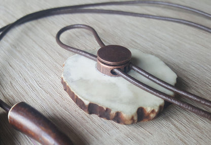 Engraved Grizzly Bear Bolo Tie: Handmade Deer Horn Pendant Necklace US TAXES PAID