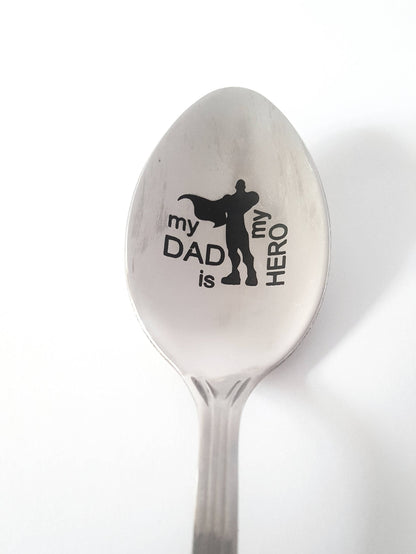 Vatertagsgeschenk, Geburtstagsgeschenk für Papa, Papas Löffel, Geschenk der Tochter an Papa, bester Papa-Superheld, Geschenk der Ehefrau für frischgebackenen Papa, gravierter Spruch
