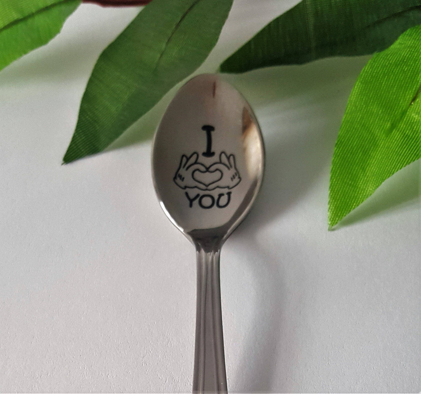 Muttertag, Geschenk von der Tochter für Mama, Mutterlöffel, gravierter Kaffeelöffel für Mama, Teelöffel für Mama, die beste Mama, einzigartiges Geschenk für Mama