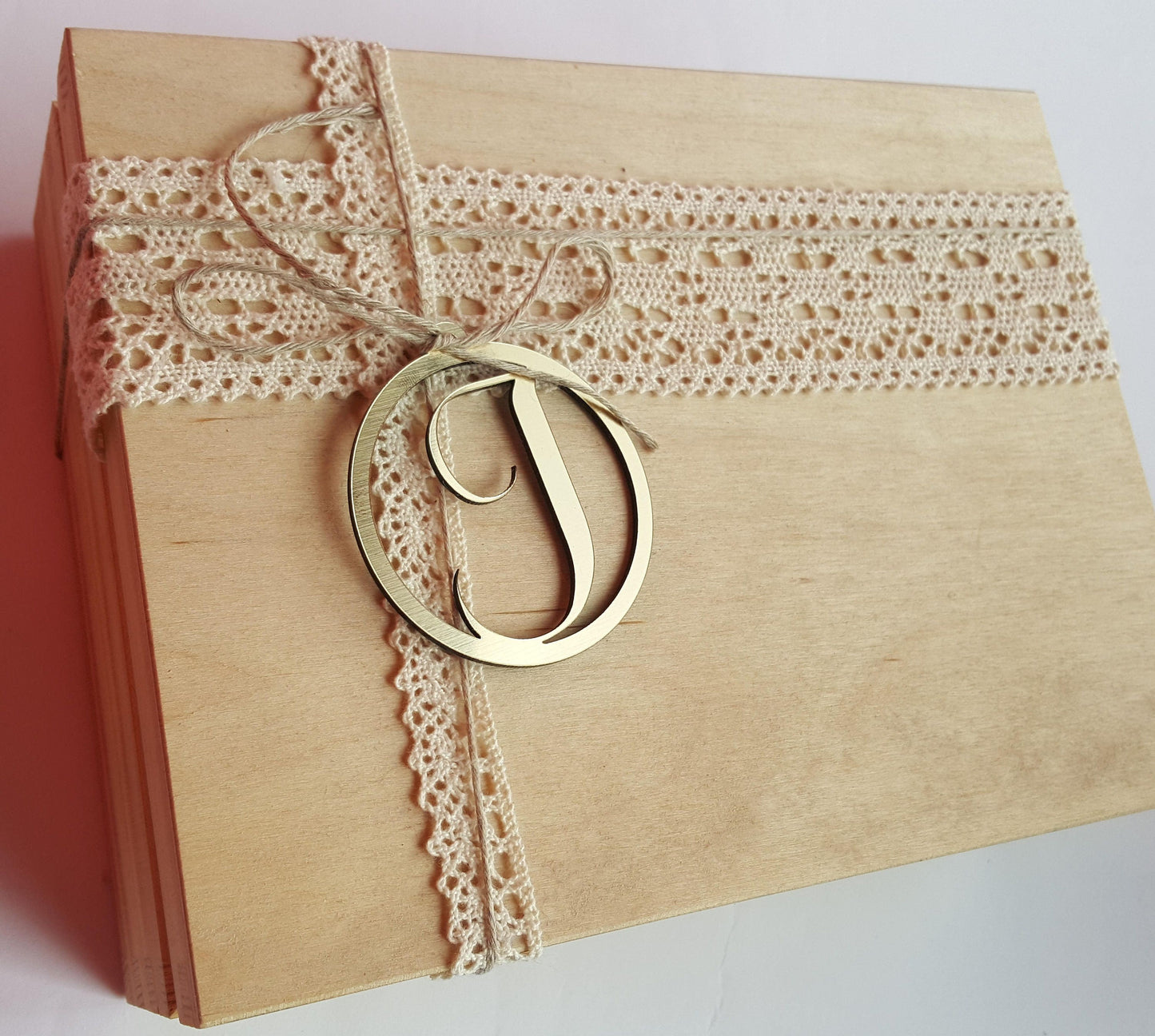 Custom Acrylic Initial Gift Tag: Personalized Christmas Ornament