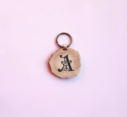 Keychain with engraved initial letter, Custom monogram keyring for mom, personalized monogramed gift, customized keychain