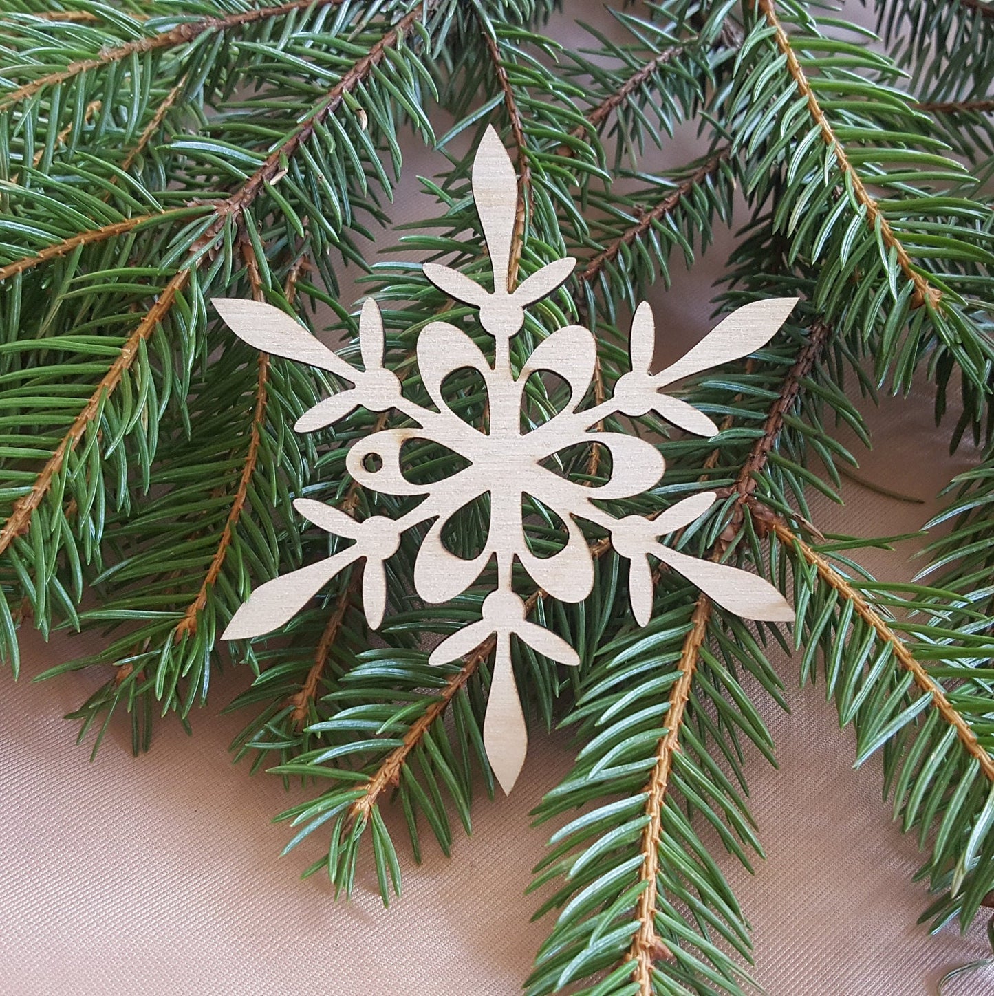 20 Wooden Snowflake Ornaments with Rope – Natural Laser Cut Christmas Decorations, Rustic Tree Hanging Ornaments, Holiday Decor Set