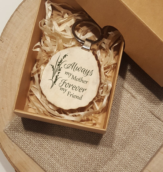 Mothers day gift from daughter, engraved moms keychain, personalized gift to mom from son kids, mothers keyring always mom forever friends