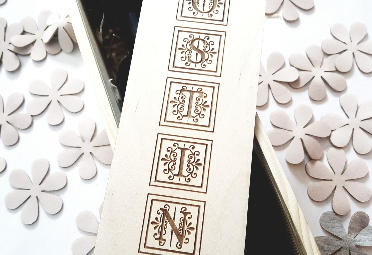 Individuell gravierte Weinkiste, Geschenk zur Hochzeit, Zeitkapsel aus Holz, Save-the-Date-Karte für das Paar, Weinzeremonie zur Hochzeit, Erinnerungsgeschenk zum Jahrestag, Geschenk für Herrn und Frau