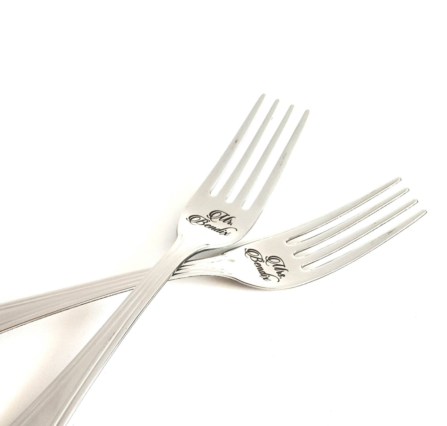 Mr mrs forks with engraved custom wedding date, personalized flatware for couple, anniversary gift for wife and husband, forks set for bride