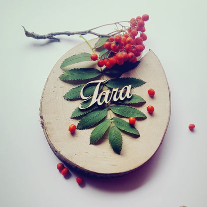 Name cards, wedding place signs, individual wooden seating tags, personalized laser cut table cards, custom guest names, place cards wood