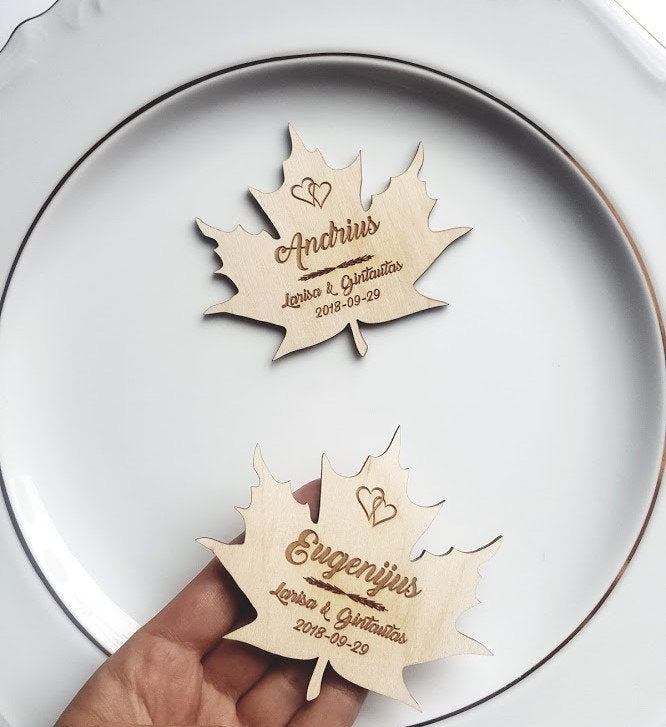 Laser Cut Maple Leaf Wood Place Card: Personalized Wedding Table Setting