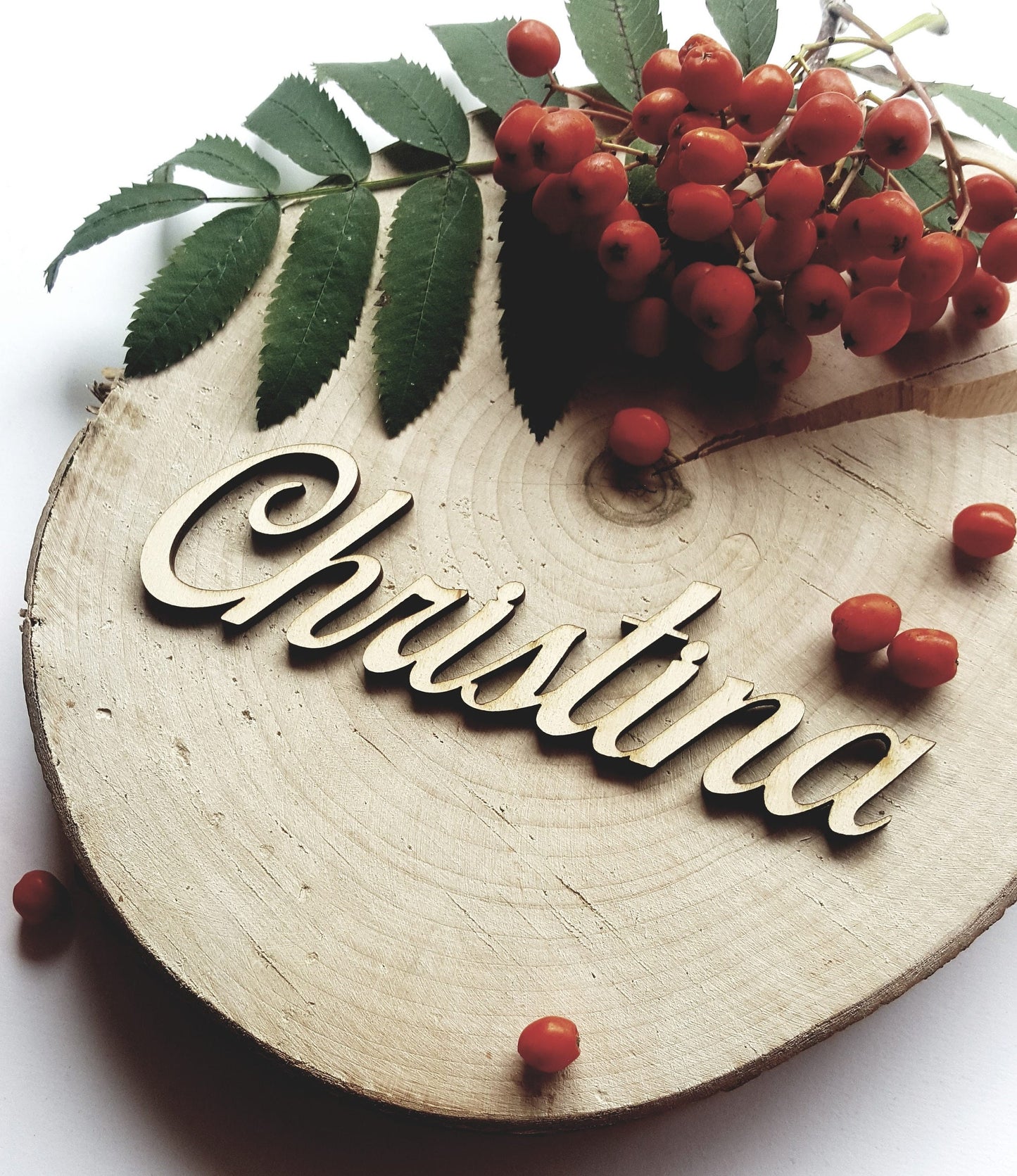 Wooden Wedding Place Cards: Laser Cut Guest Name Tags