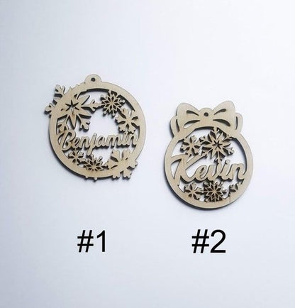 60 personalisierte, lasergeschnittene Weihnachtskugeln aus Holz: Schneeflocken-Set