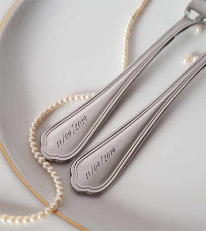 Personalized forks set with engraved wedding anniversary date, customized Mr Mrs gift, kitchen gift for couple, silver dinner serving forks