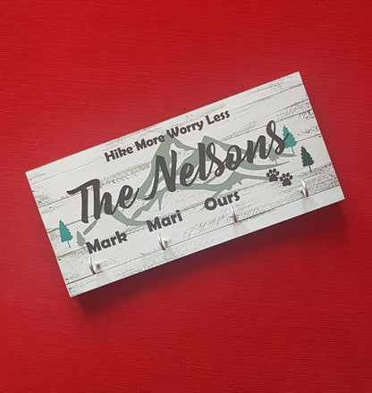 Personalized Mountain Family Key Rack: Wooden Wall Organizer (5 x 11)