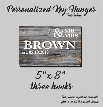 Personalized Family Name Key Hanger: Rustic Wood Key Rack Organizer