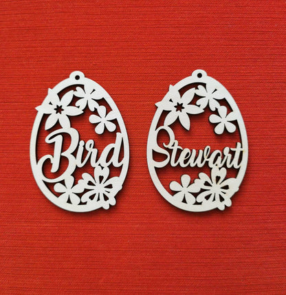 5 personalisierte Ostereier: Lasergeschnittene Anhänger aus Holz für Osterkörbe