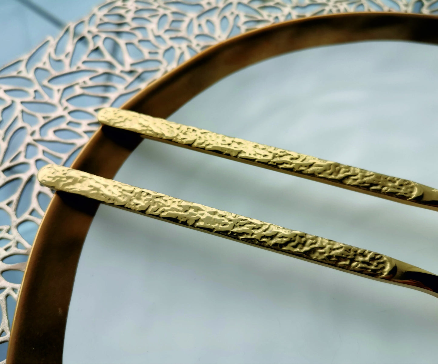 Custom order, 50 gold forks Mr Mrs with the same enrgaving