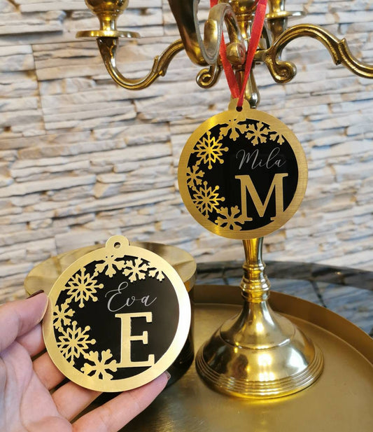 Personalized 3D Christmas Name Ornament: Laser Cut Black Gold Family Decoration for Xmas Tree or Gift Wrapping, Name Last Name Decor