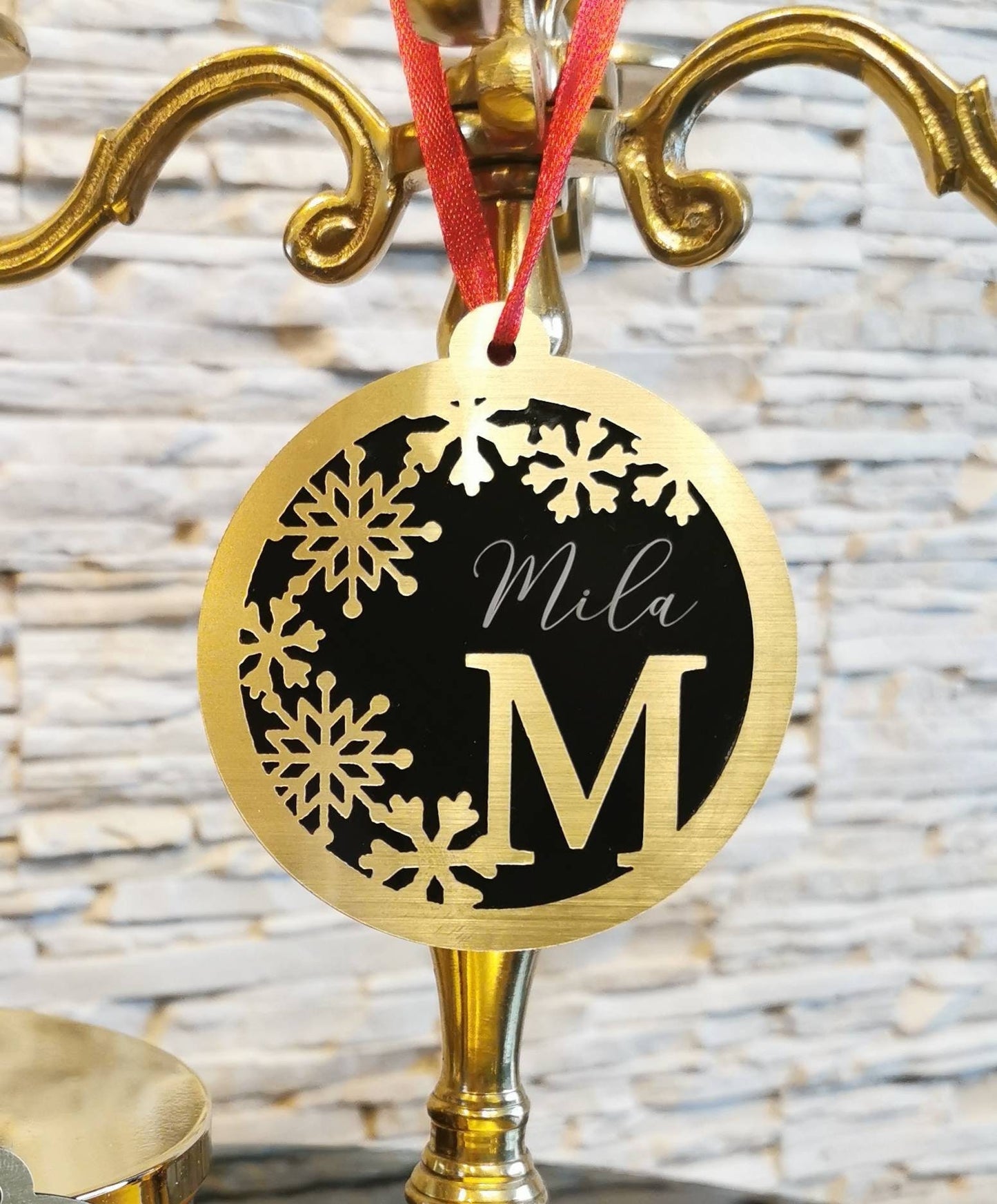 Personalized 3D Christmas Name Ornament: Laser Cut Black Gold Family Decoration for Xmas Tree or Gift Wrapping, Name Last Name Decor