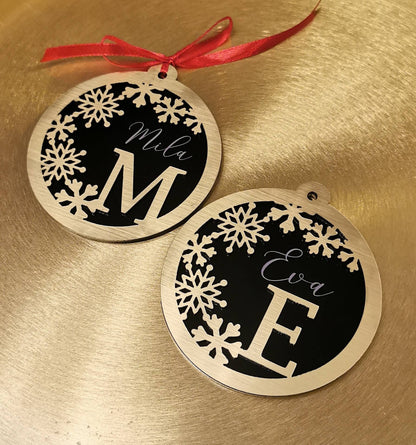 Personalized 3D Christmas Name Ornament: Laser Cut Black Gold Family Decoration for Xmas Tree or Gift Wrapping, Name Last Name Decor