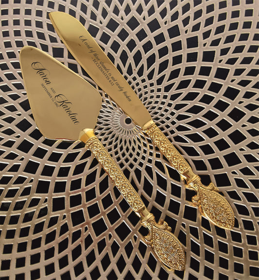 Goldenes Hochzeitstorten-Schneideset: Graviertes Messer & Tortenheber, Geschenk zur Brautparty