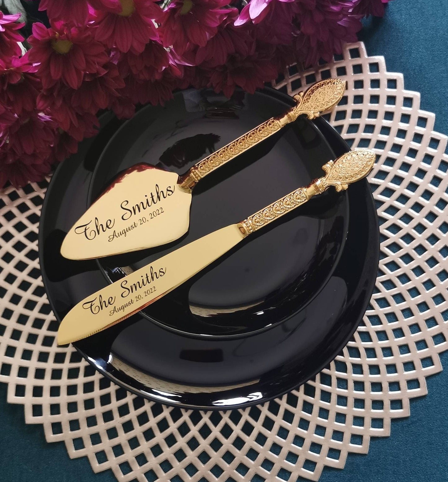 Personalized Gold Wedding Cake Slicer Set: Engraved Bridal Shower Gift