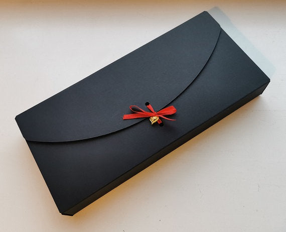 Black Wedding Cake Cutting Set: Personalized Engraved Stainless Steel Server