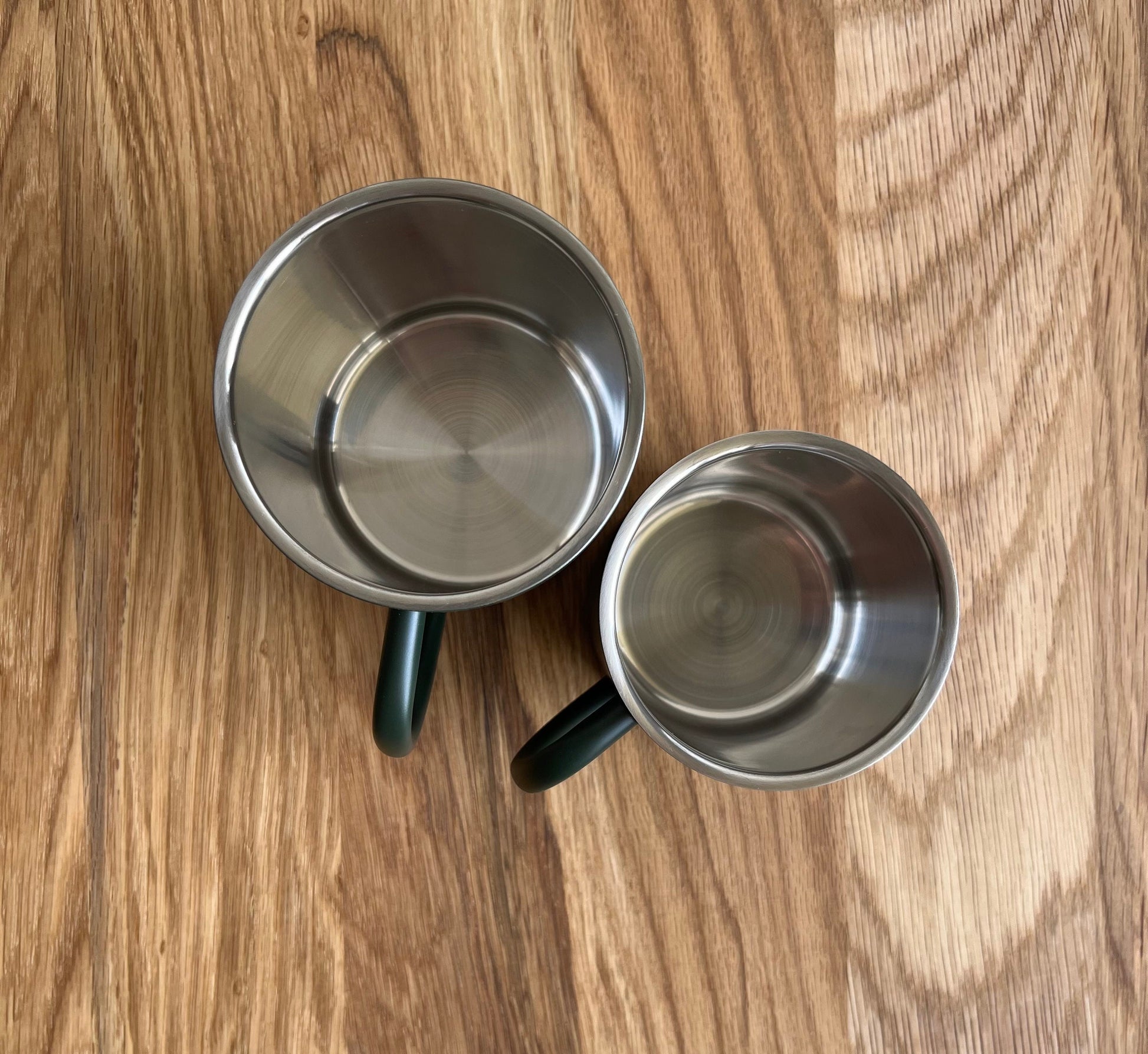 size comparison, big and smallcups