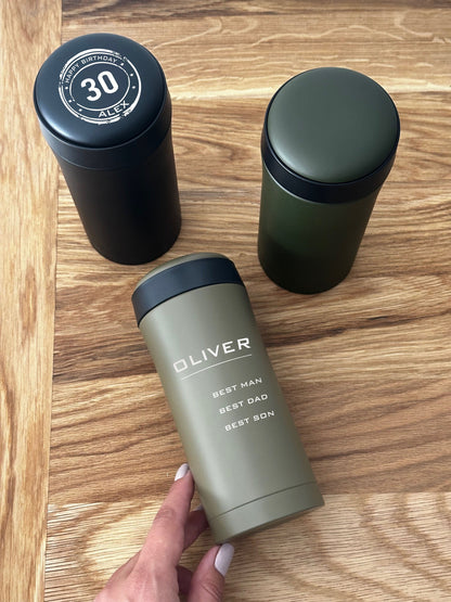 Personalisiertes Weihnachtsgeschenk für Reisende, Wanderer, Militärangehörige, Motorradfahrer und Campingfans: Gravierte 2-in-1-Isolierflasche/Becher