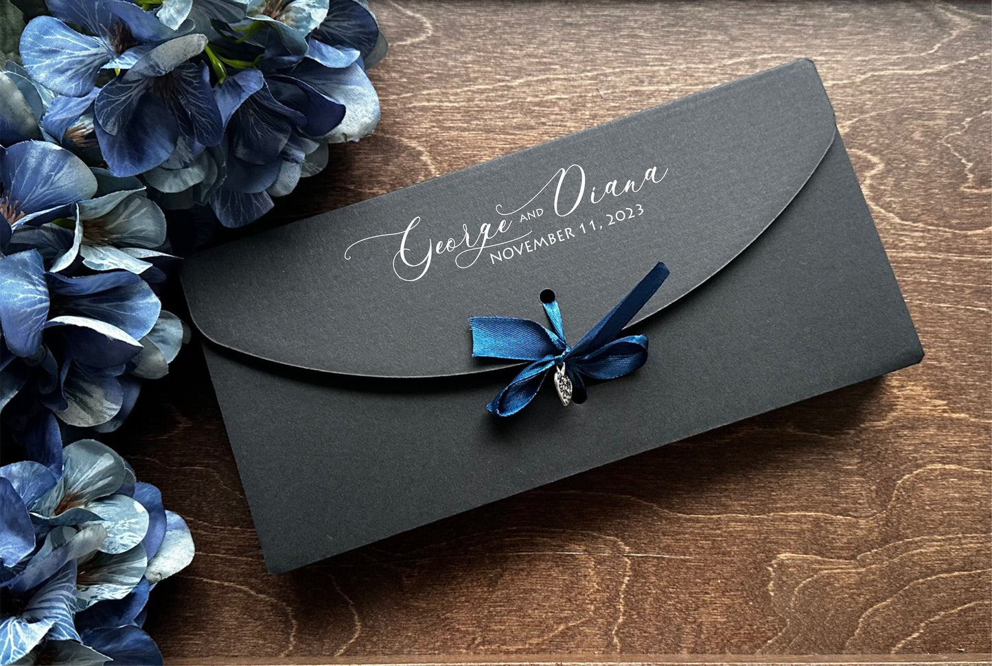 Rose Gold Wedding Cake Cutting Set: Personalized Engraved Knife & Forks