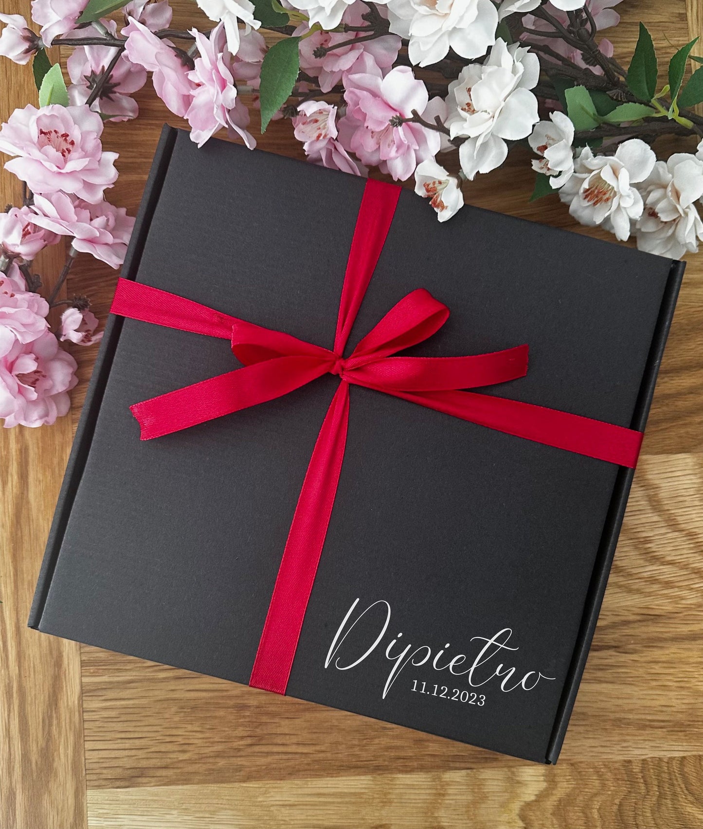 Personalisiertes Tortenbesteck-Set mit Gabeln und Tellern: Graviertes Silberbesteck, Geschenk zur Brautparty