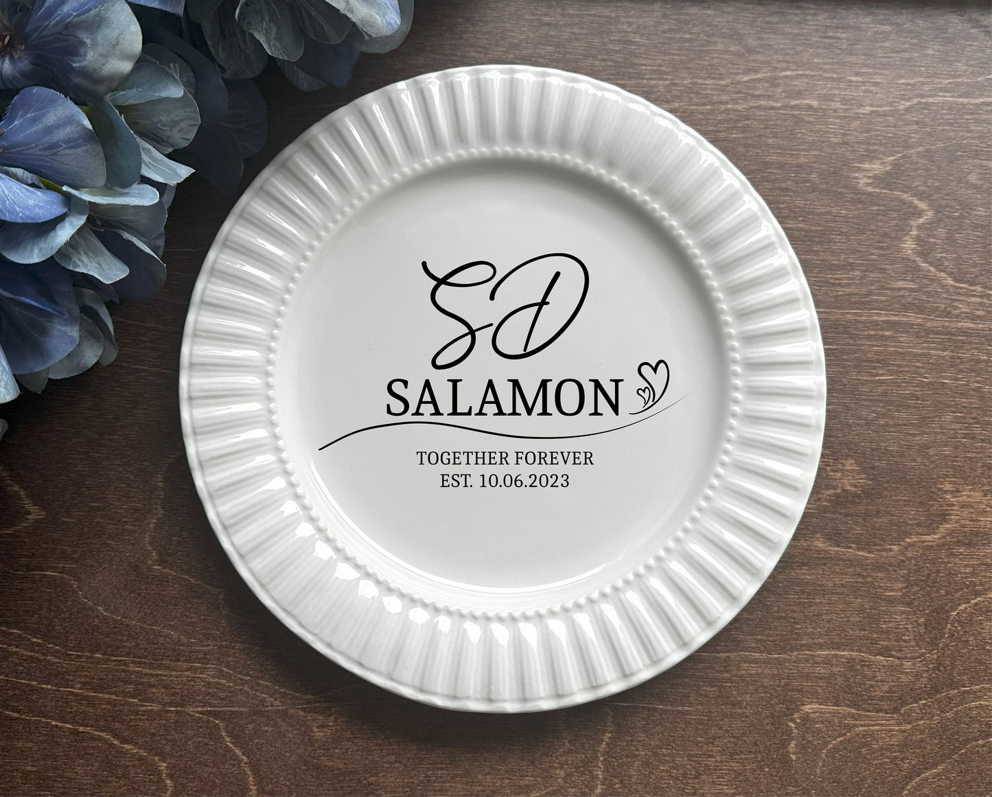 Customized wedding porcelain plate for bride groom, Elegant anniversary gift for couple, Tailored Mr Mrs platter keepsake, personalized dish