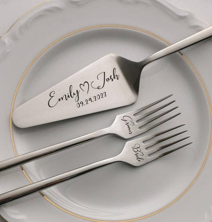 Personalized Wedding Cake Cutting Set: Engraved Italian Quality Silver Stainless Steel Cutlery Keepsake for Couple, Anniversary Gift
