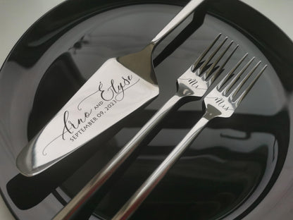 Personalized Wedding Cake Cutting Set: Engraved Italian Quality Silver Stainless Steel Cutlery Keepsake for Couple, Anniversary Gift