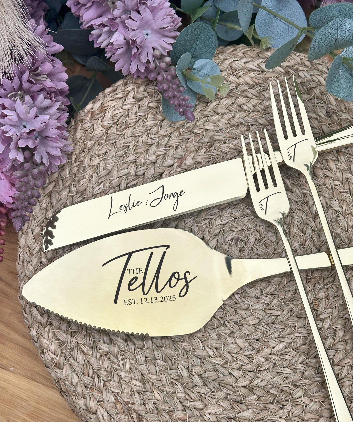 Custom Engraved Cake Cutting Set for Bride and Groom Table: Unique Wedding Reception Gift, Bridal Shower or Anniversary Keepsake