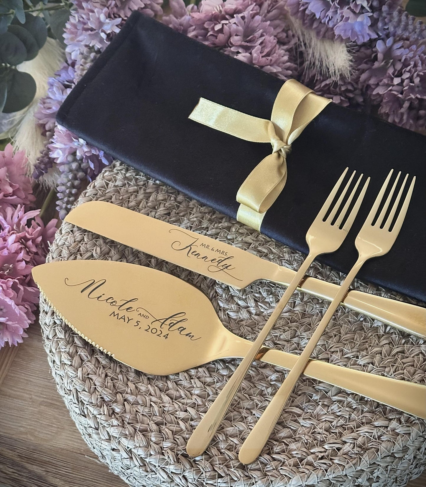 Extra payment for Velvet Case