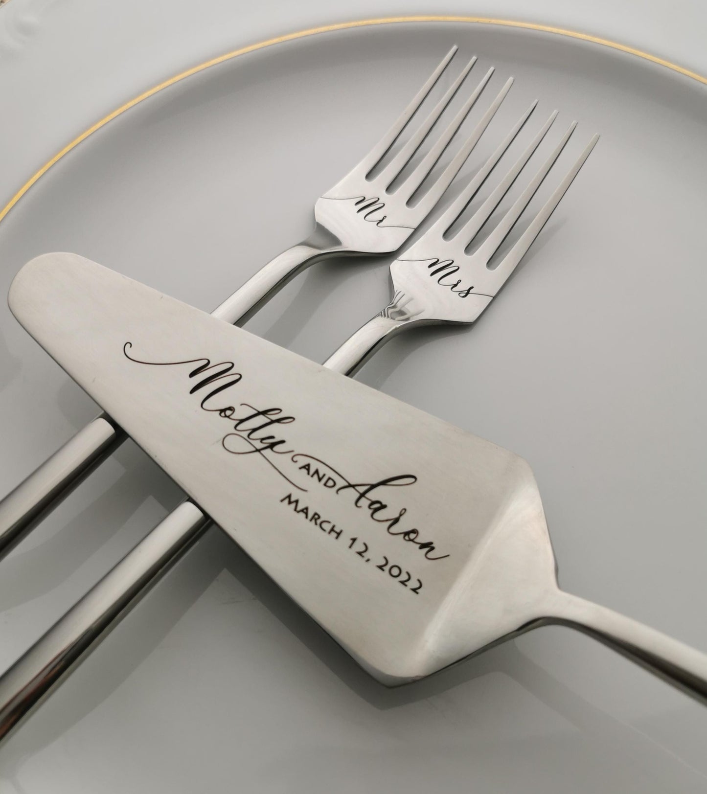 Personalized Wedding Cake Cutting Set: Engraved Italian Quality Silver Stainless Steel Cutlery Keepsake for Couple, Anniversary Gift
