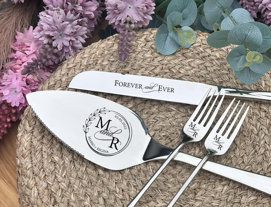 Wedding Knife Server Forks Gift for Bride and Groom: Personalized Cake Cutting Set with Gift Box, New Family Keepsake from Mom Dad